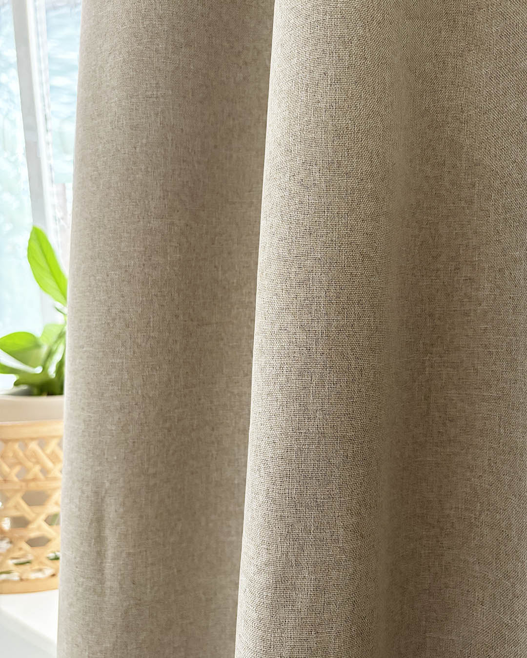 HOOMstyle Ready-Made Curtain Luna - 100% Blackout - Pleated header tape