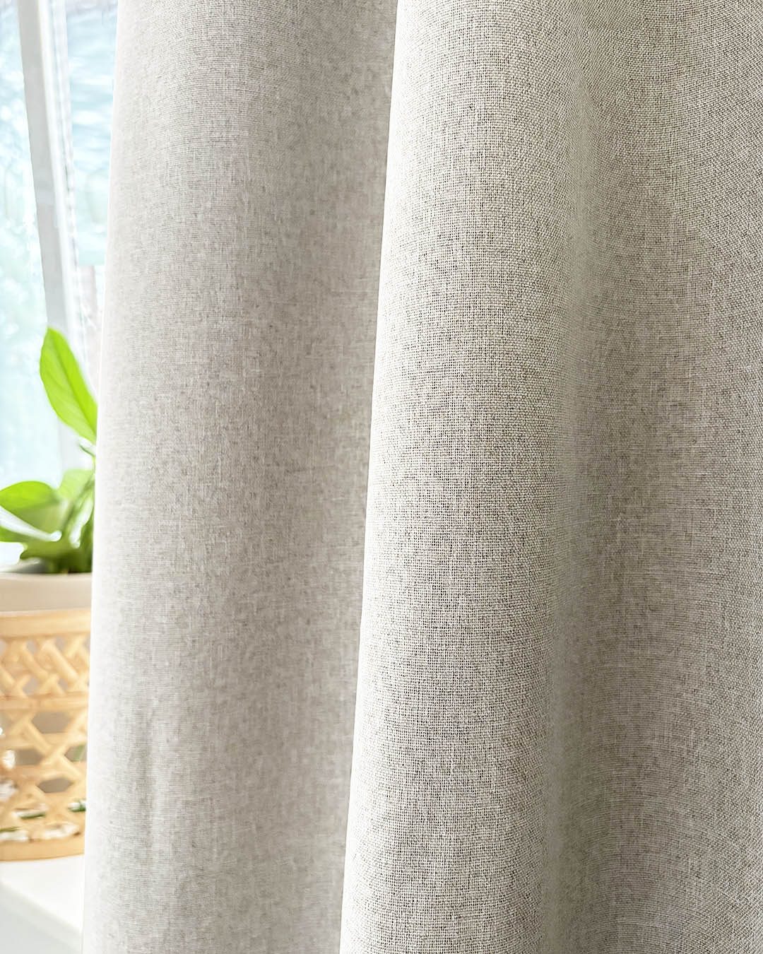 HOOMstyle Ready-Made Curtain Luna - 100% Blackout - Pleated header tape