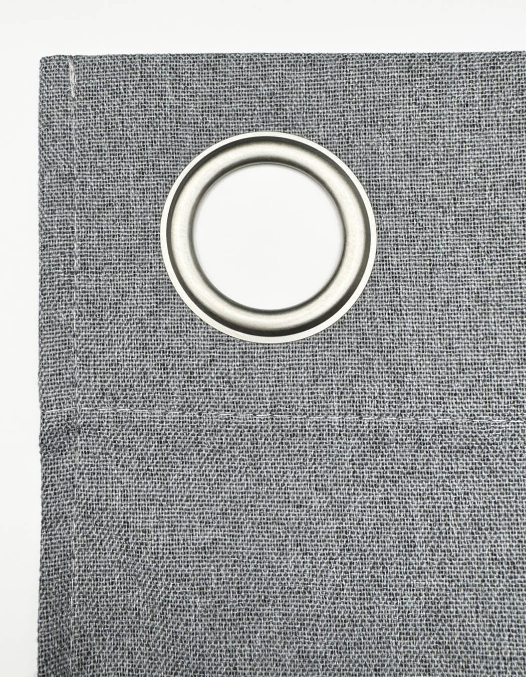 HOOMstyle Fertigvorhang Moon - 100% Verdunkelnd - Ösen