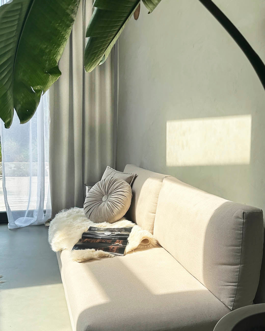 HOOMstyle Ready-Made Curtain Moon - 100% Blackout - Pleated header tape