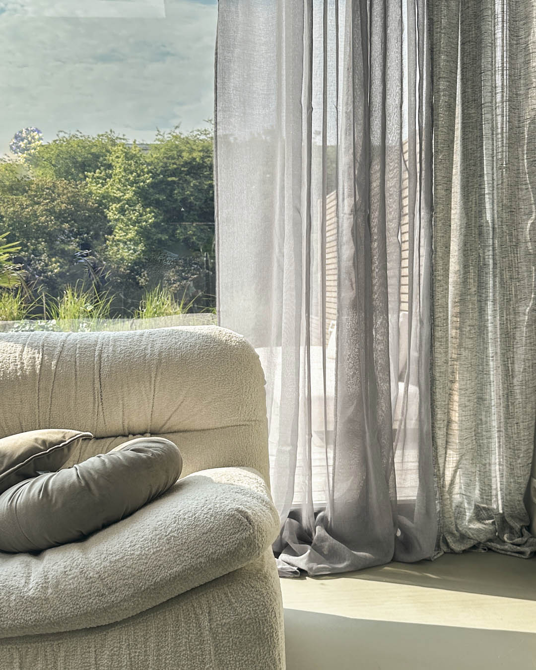 HOOMstyle Kant en Klaar Gordijn - Vitrage - Transparant - Met Ringen