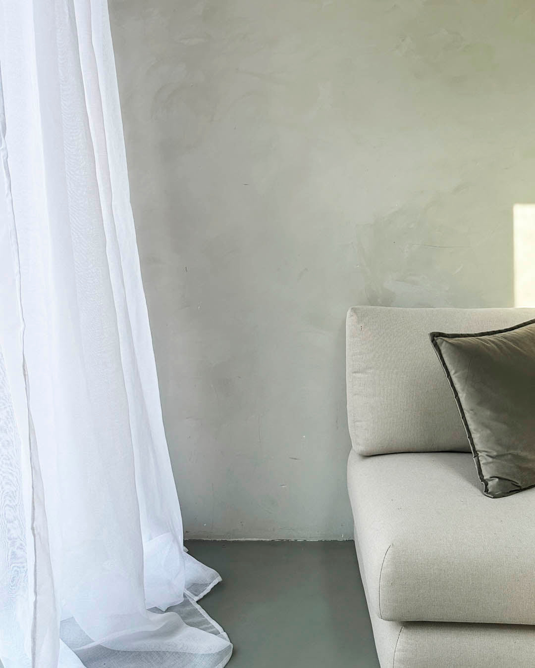 HOOMstyle Kant en Klaar Gordijn - Vitrage - Transparant - Met Plooiband