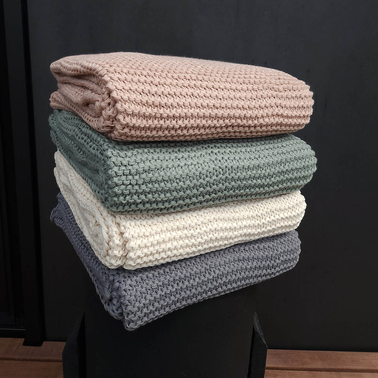 HOOMstyle Plaid Stockholm - Decke - Gebreid