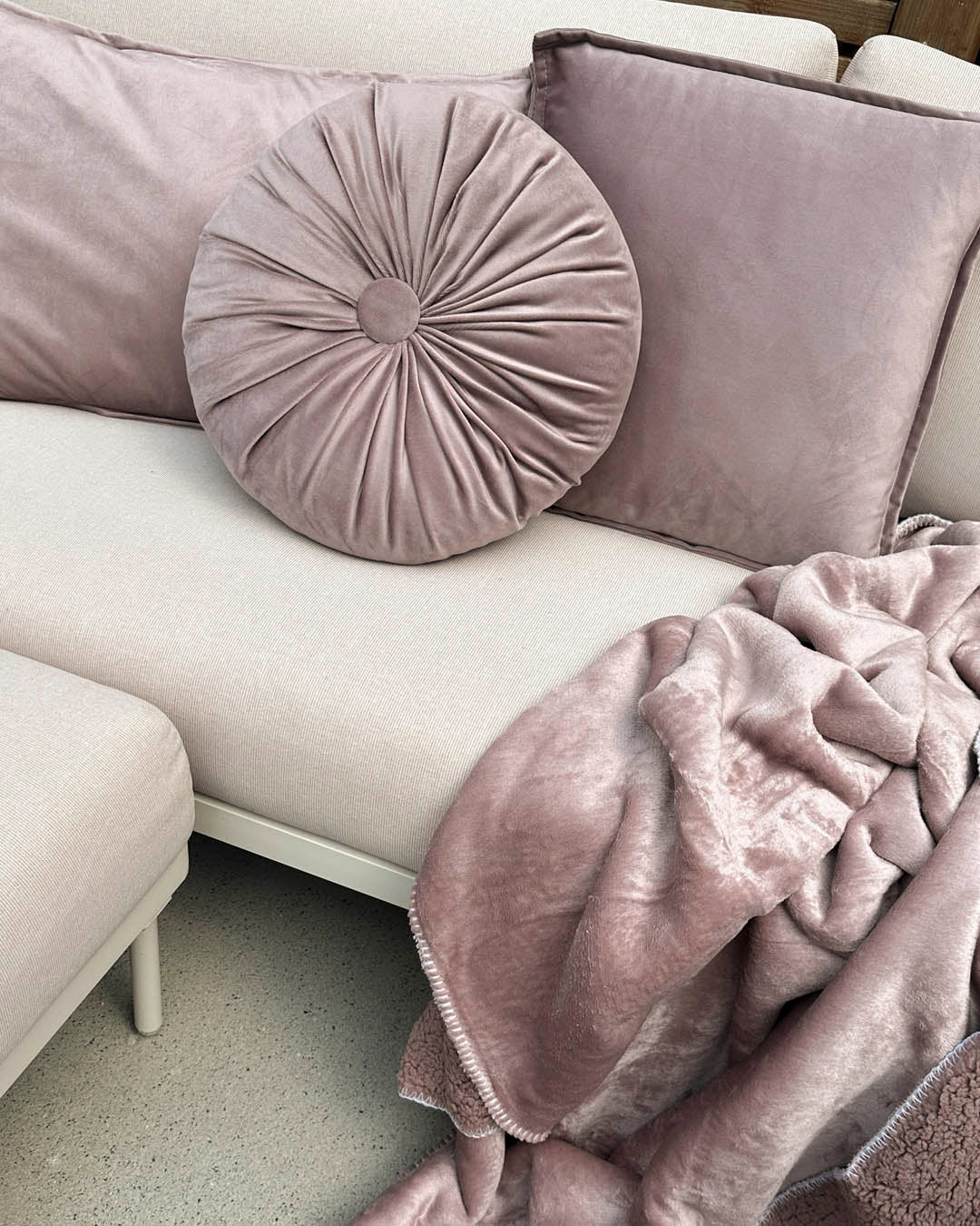 HOOMstyle Kussen Kiki - Sierkussen - Fluweel