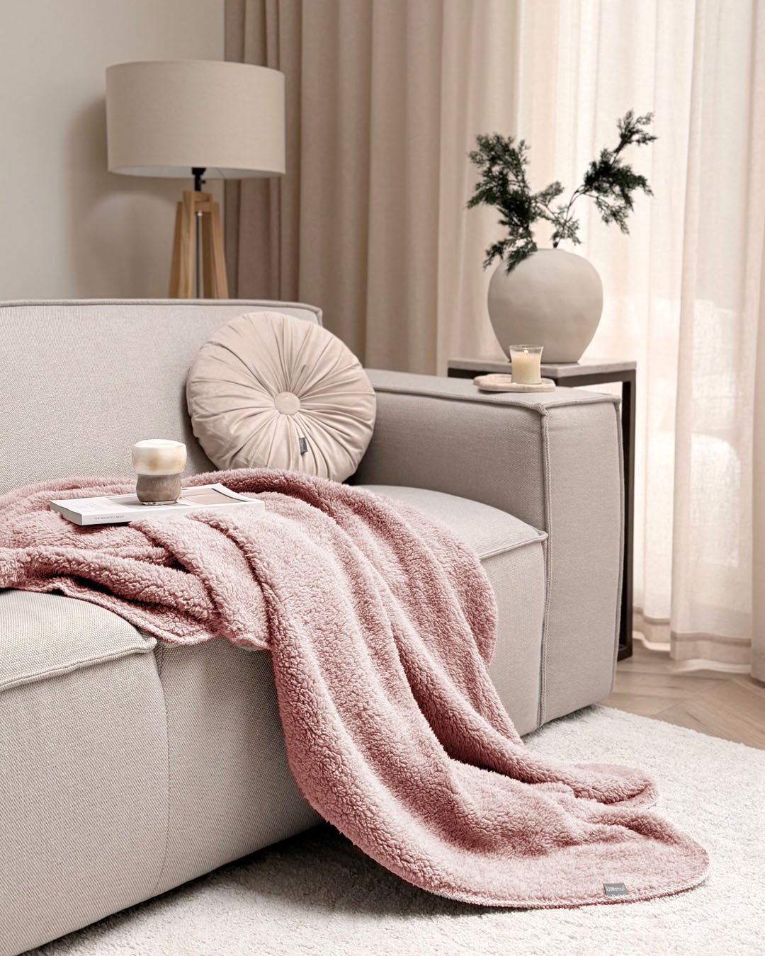 HOOMstyle Plaid Lotus - Fleece Blanket - Teddy